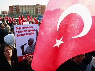 В Турции начался громкий судебный процесс над членами антиправительственной ультранационалистической организации "Эргенекон", обвиненных в подготовке государственного переворота
