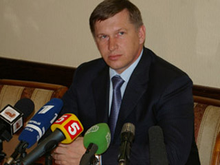 Недавно избранный мэр города Сочи Владимир Афанасенков подал заявление об отставке
