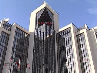 Нефтяная компания "Лукойл" привлекла кредит на 250 млн долларов для финансирования покупки сбытовой турецкой компании Akpet