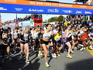 Два бегуна скончались после финиша марафона в Нью-Йорке от сердечного приступа