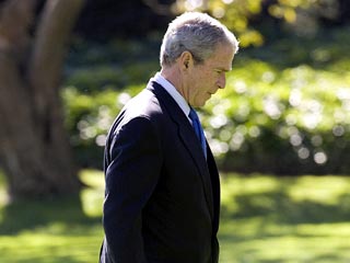 Выборы президента США в день голосования 4-го ноября президента Джорджа Буша фактически и не коснулись