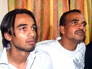 После 20-дневного расследования под стражу был взят сын местного министра образования, 21-летний Рохит Монсерратте (слева)