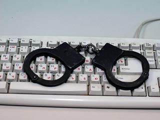 В Саратове несовершеннолетнего хакера обвиняют в 29 преступлениях