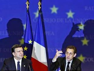 Николя Саркози, как председатель Евросоюза, уже выразил обеспокоенность в связи с планами России