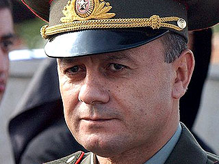 Глава Минобороны Армении Сейран Оганян