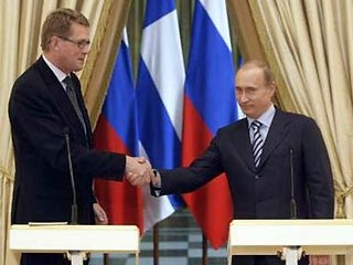 Путин переговорил с финским коллегой Ванханеном. Решили сокращать очереди на таможне и сблизили позиции по Nord Stream