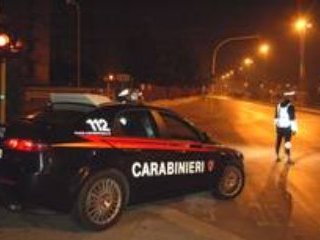 Три человека, в том числе 8-летний ребенок, получили ранения в результате стрельбы в зале игровых автоматов в итальянском городе Салерно (южная область Кампания)