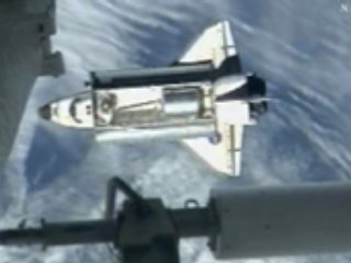 Космический корабль многоразового использования Endeavour совершил успешную стыковку с Международной космической станцией (МКС)
