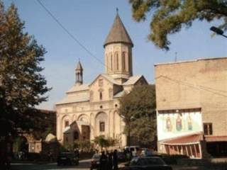 Советник президента Грузии прокомментировал инцидент на территории армянского храма в Тбилиси