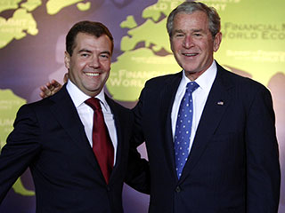 Президент РФ Дмитрий Медведев, который, как ожидается, проведет сегодня на полях саммита АТЭС отдельную встречу с президентом США Джорджем Бушем, намерен подвести итог развитию отношений России и Соединенных Штатов за последние годы