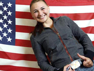 Шестнадцатилетняя белорусска Татьяна Козыро, ранее намеревавшаяся остаться жить в США, возвратилась на родину