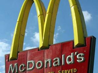 Американец требует от McDonald's $3 млн за публикацию фото его обнаженной жены в Сети