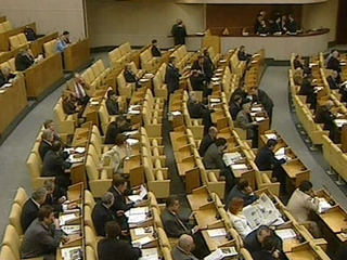 Депутаты-единороссы теперь обязаны "вести мониторинг" социально-экономической ситуации во всех регионах страны