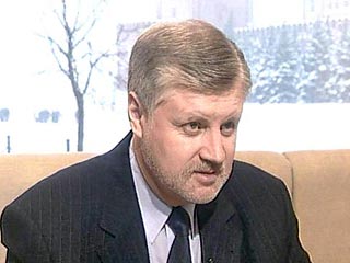 Спикер Совета Федерации Сергей Миронов выразил озабоченность кризисом семейных отношений в России