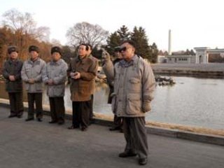 Лидер КНДР Ким Чен Ир посетил для "руководства на месте" Центральный зоопарк, расположенный у подножья горы Тэсонсан на северо-востоке Пхеньяна