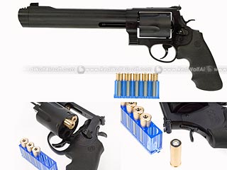 Сыщики выяснили, что пластмассовые пневматические револьверы Cassiopeia (Кассиопея) фирмы Tanaka Works могут стрелять металлическими пулями и имеют убойную силу, сравнимую с мощью обычного пневматического пистолета