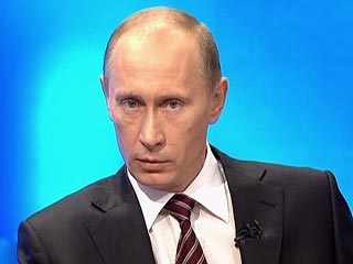 Премьер-министр России Владимир Путин выразил надежду на то, что России удастся избежать массовой безработицы, хотя число безработных и возрастет