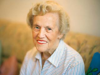 Единственная оставшаяся в живых женщина из довоенной обслуги Гитлера, 91-летняя Роза Миттерер, наконец-то нарушила обет молчания