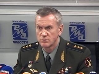 По словам Ноговицына, Грузия наращивает группировку своих сил и средств близ границ с Абхазией и Южной Осетией, а Россия "готова незамедлительно дать должный ответ на любую агрессивную вылазку с ее стороны"