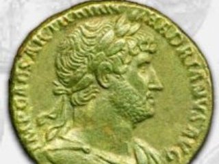 Сестерций, отчеканенный во времена правления римского императора Адриана, стал самой дорогой античной монетой в мире