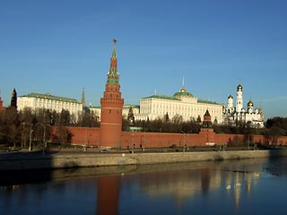 Guardian: кризис может повернуть Россию к авторитаризму