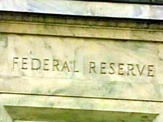 Федеральная резервная система (ФРС) США во вторникобъявила, что устанавливает целевой уровень базовой процентной ставки в диапазоне от 0% до 0,25% годовых