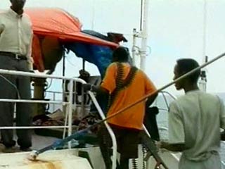 Сомалийские пираты захватили в Аденском заливе китайское рыболовецкое судно