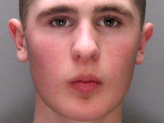 В Великобритании осужден пожизненно 18-летний "потомственный гангстер", застреливший школьника
