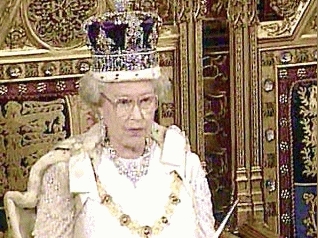 Королева Великобритании Елизавета II может потерять титул главы Англиканской церкви