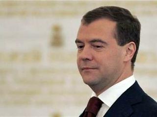 Президент России Дмитрий Медведев в понедельник проведет переговоры в Кремле с главой Палестинской национальной администрации Махмудом Аббасом (Абу Мазеном), который приехал в Россию по его личному приглашению