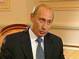 Иностранные СМИ наперебой обсуждают последние шаги российских властей и везде подмечают "железную руку" российского премьера Владимира Путина