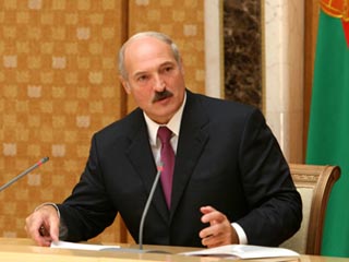Президент Белоруссии назвал цену за признание страной независимости Южной Осетии и Абхазии: цена на российский газ для Белоруссии в течение 2009 года будет снижена в 2,5-3 раза, заявил он местной прессе