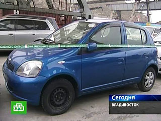 Спикер Госдумы Борис Грызлов успокоил жителей приграничных регионов, заявив, что все машины, ввезенные в Россию до 12 января, будут растаможены по старым пошлинам