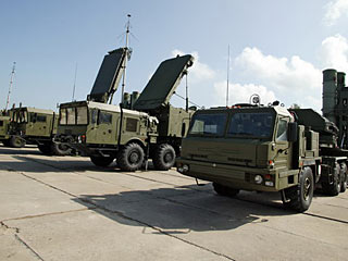 Военно-воздушные силы России разрабатывают вооружение пятого поколения, а также успешно испытывают новую ракету для системы ПВО С-400 "Триумф"