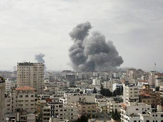 В Москве считают необходимым немедленно остановить масштабные силовые действия Израиля против сектора Газа, уже приведшие к большим жертвам и страданиям мирного палестинского населения