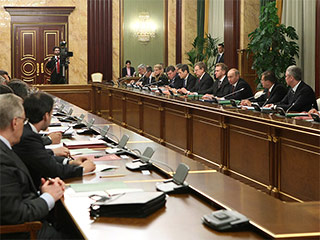Правительство РФ снижает запланированные на 2009 год размеры тарифов