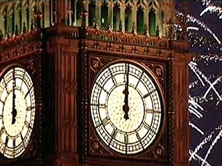 150 лет исполняется в нынешнем году легендарным лондонским часам и башне Биг Бен, которые сегодня в полночь возвестили знакомым всему миру ударом своего Большого колокола "Грейт белл" наступление нового, 2009 года