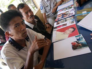 Количество спасенных пассажиров затонувшего у берегов индонезийского острова Сулавеси парома достигло 19 человек, около 250 человек продолжают числится пропавшими без вести