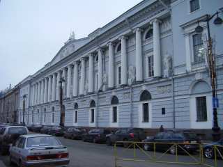 В Российской Национальной библиотеке сегодня соберутся исследователи истории дворянских родов, к одному из которых принадлежал покойный первоиерарх РПЦ