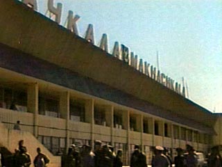 В аэропорту Махачкалы столкнулись два транспортных самолета с военными, есть погибшие и раненые 