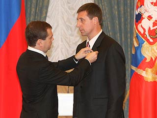 Президент России Дмитрий Медведев поблагодарил российских журналистов за мужество и отвагу, проявленную во время освещения кавказской войны