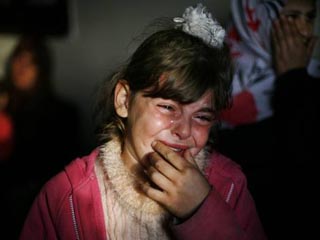 Ранее Леонид Рошаль заявлял о готовности России принять не менее 100 палестинских детей. По его данным, в ходе военных действий в секторе Газа погибли 200-300 детей, более тысячи ранены