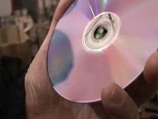 В Омске ищут распространителей DVD-дисков экстремистского содержания