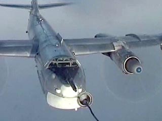Российские бомбардировщики провели воздушное патрулирование Северного Ледовитого океана