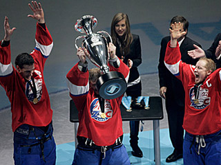 "Цюрих" разгромил "Магнитку" в финале хоккейной Лиги чемпионов