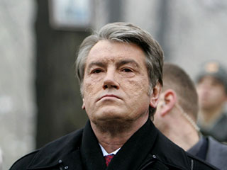 Президент Украины Виктор Ющенко в четверг принимает участие в торжественных мероприятиях, посвященных подвигу "героев Крут"