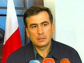Руководитель партии "Путь Грузии" Саломе Зурабишвили назвала подписания этого документа "важным шагом на пути выхода Грузии из кризиса"