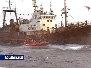Траулер "Экарма-7" в Охотском море опять загорелся