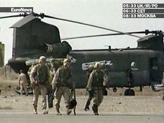 Министр обороны США Роберт Гейтс отложил уже практически готовое решение о переброске в Афганистан дополнительных боевых бригад 