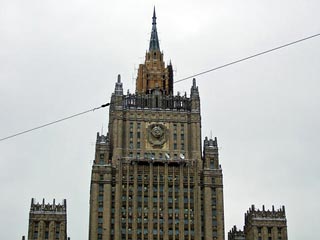 В МИД РФ рассчитывают, что Великобритания согласится на рассмотрение "дела Литвиненко" в российском суде, заявил посол России в Лондоне Юрий Федотов